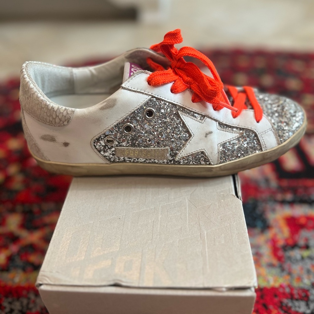 Glitter Golden Goose Superstar Sneaker 37